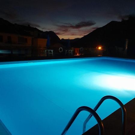 Valsassina Rent Apartment Introbio Luaran gambar