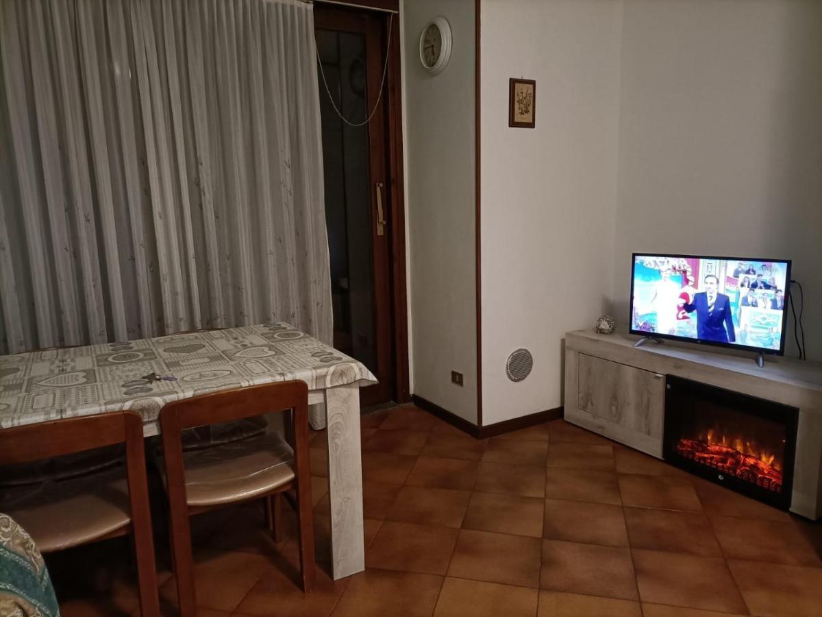 Valsassina Rent Apartment Introbio Luaran gambar